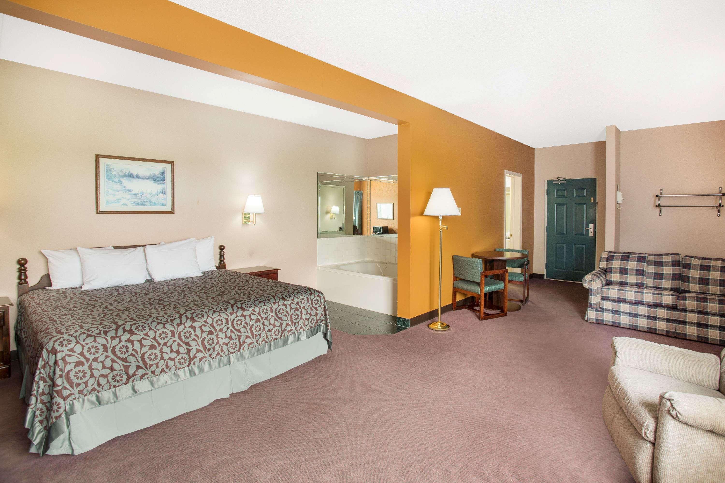 Days Inn By Wyndham Harrison Eksteriør bilde